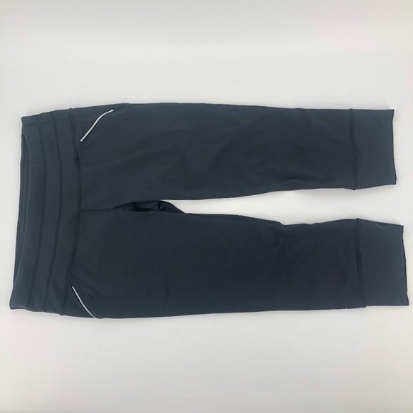 Athleta Stride Bare to Run Reflective Trim Knicker - Picture 4 of 13